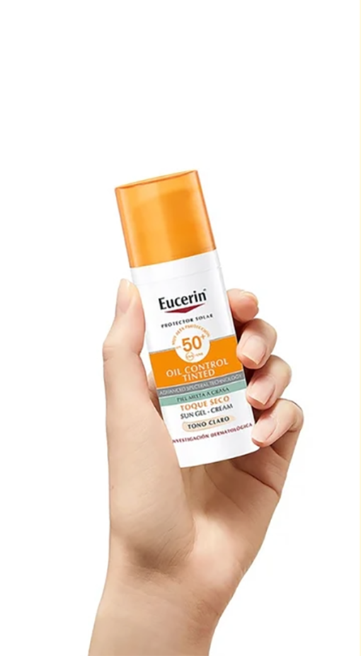 EUCERIN SPF50+ OIL CONTROL T/CLARO 50ML - Imagen 2